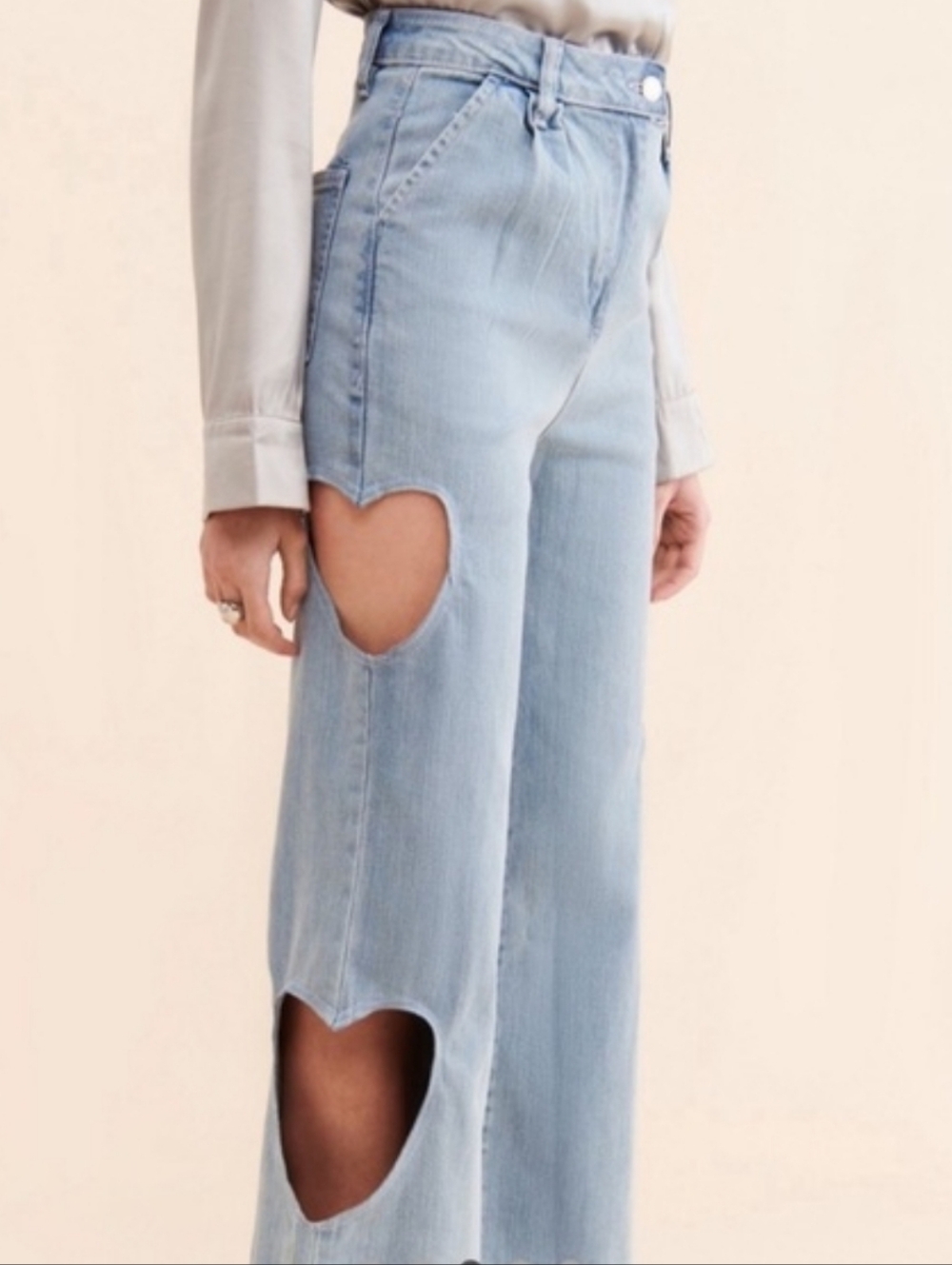 Free People x Native Youth Heart Cut Out Wide Leg Jeans Size Small - Picture 3 of 6